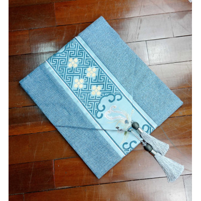 TD2052 - Taplak Meja Segitiga Medium Bird Soft Blue 